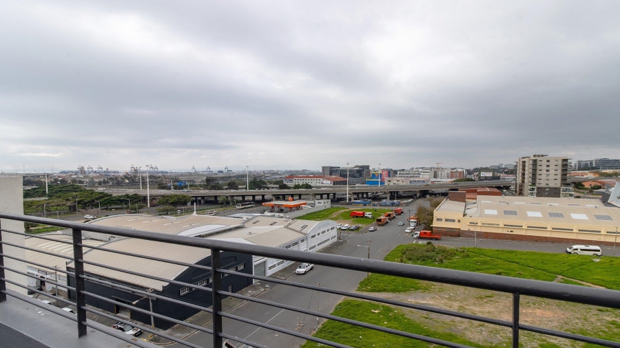 2 Bedroom Property for Sale in Zonnebloem Western Cape